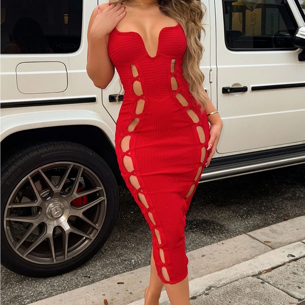 Fashion nova cut out dress L